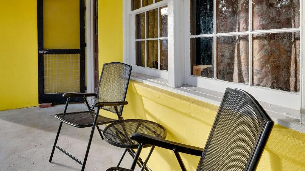Retro Rainbow At Herb River-Citron And Sassy #6 Savannah Exterior photo